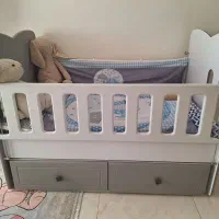 سرویس کودک ( تخت نوجوان . تخت کودک . میز تحریر)