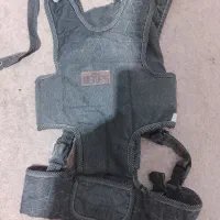 اغوشی نوزادو کوله مدرسه