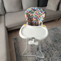 صندلی غذای کودک (دلیجان)