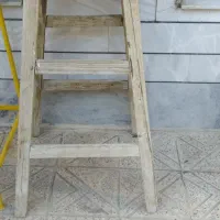 آگهی مربوط ب عکس
