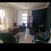 منشی برای دفتر