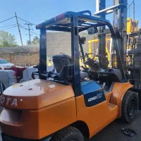 فروش لیفتراک 3.5 تن تویوتا