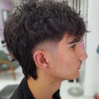 آموزش و خدمات آرایشگاه مردانه (فر شش ماهه تخصصی)|خدمات آرایشگری و زیبایی|اردبیل, |دیوار