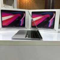 MacBook pro 2020 touchbar 512