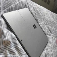 Surface 7 pro i5 256 ram 8