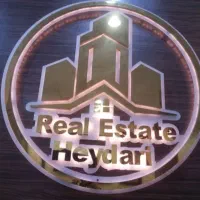 آپارتمان ۸۰متری لوکیشن نزدیک به حرم زیرفی