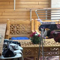 نیمکت چوبی چهارنفره با میز