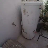 آبگرمکن گازی مخزنی