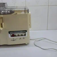 آبمیوه گیر