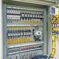 برقکاری صنعتی و ساختمان