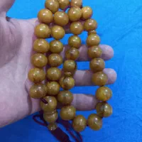 تسبیح سندلوس رگه دار کهنه آلمان ۸۰گرم به قیمت|جواهرات|تهران, خانی‌آباد|دیوار