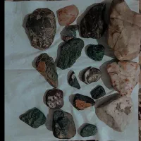 سنگ های زیبا و قیمتی