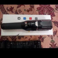 موخوره گیر لورنزو