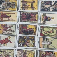 لنورماند / فال / ذهن خوانی