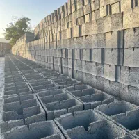 نیازمند کارگر بلوک زن(اتباع)