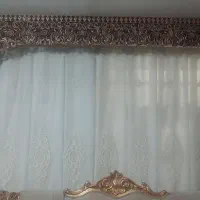 پشت پنجره ای و تور