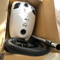 جاروبرقی ۲۴۰۰ وات مکث سفید
