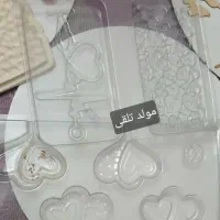 مقداری لوازم قنادی