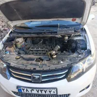 به یک همکار آهنگر در تعمیرگاه ترمز و abs نیازمندیم