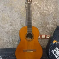 گیتار YAMAHA cs40 اصل اندونزی|گیتار، بیس، امپلیفایر|دوگنبدان, |دیوار