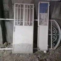 درب ورودی سالن