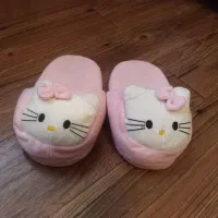 دمپایی حمام و انگشتی