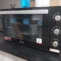 اوون توسترداتیس