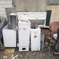 2عددآبگرمکن وتعدادی کابینت تکی ویکجا