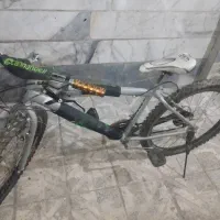 دوچرخه|دوچرخه، اسکیت، اسکوتر|قدس, شهرقدس|دیوار