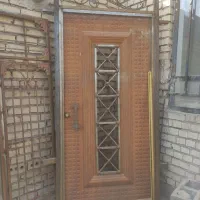در حیاط و پنجره|مصالح و تجهیزات ساختمان|فردوس (خراسان), |دیوار