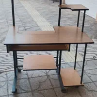 صتدلی و میز کامپیوتر