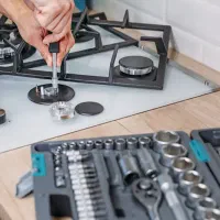 تعمیرات و نصب هود و گاز صفحه ای