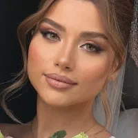 خدمات زیبایی در منزل شما