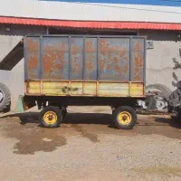 تریلی کاهکوب سر پوشیده