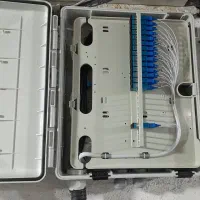کارگر کابل کشی فیبر نوری
