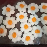 به چند نفر خانم مجرب جهت بافندگی با قلاب نیازمندیم