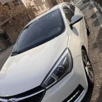 آریزو ۵ مدل ۹۶ اکسلنت با ۲ عدد مانیتور پشت صندلی