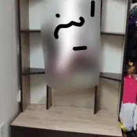 کتابخانه آینه دار و کشاب خور