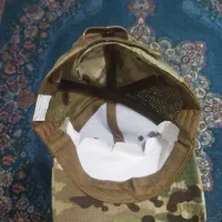 نظامی.|لباس|قم, یخچال قاضی|دیوار