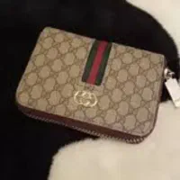 کیف کارتی قهوه‌ای زیپی گمشده