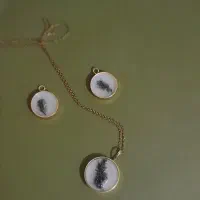 گردنبند رزینی