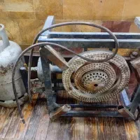 یک عدد گاز۳شعله همراه کپسولش پرگاز