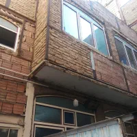 اجاره 90متر حیاط بر خ  تلاش به سمت میدان انقلاب