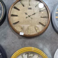 ساعت دیواری چوب گردو