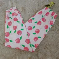 لباس|لباس|قدس, شهر‌قدس|دیوار