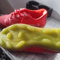 کفش فوتبال چمنی سایز 33