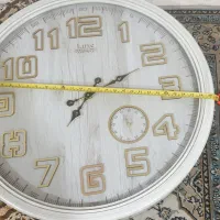 ساعت دیواری