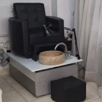 صندلی پدیکور همراه با حوضچه