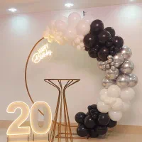 دکور تولد طاق بادکنک ارایی فینگرفود گل ارایی حجله