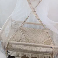 گهواره مارک baby co|تخت و صندلی بچه|قم, هنرستان|دیوار